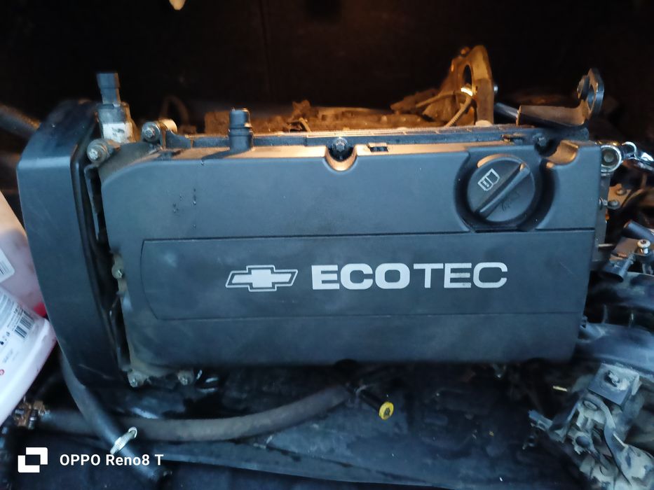 Продам двигатель Шевроле Круз