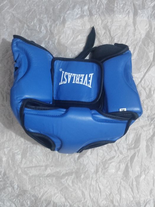 Продам боксёрский шлем