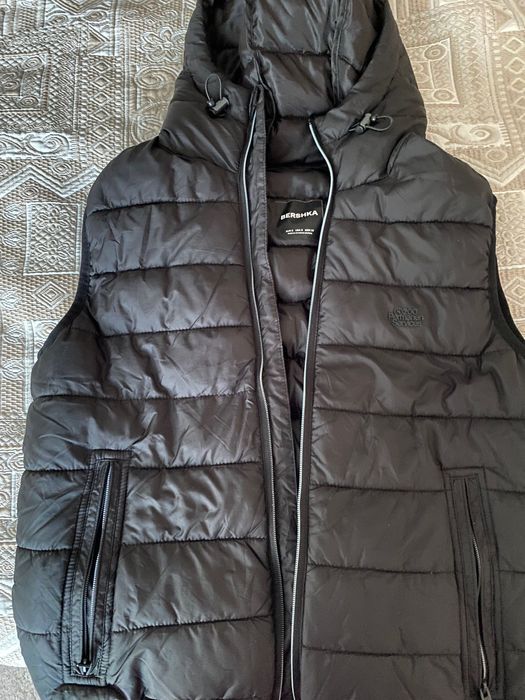 Мъжки елек Bershka