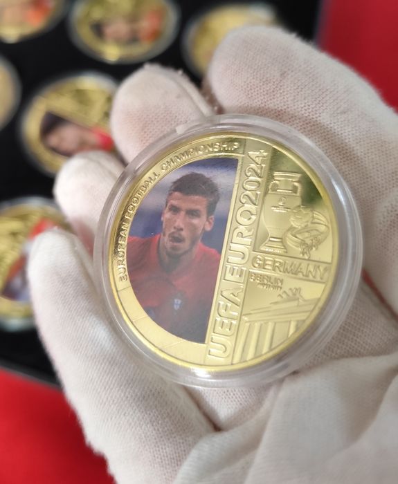 Euro 2024 Germany Лот от 12 плакета с футболисти, в кутия