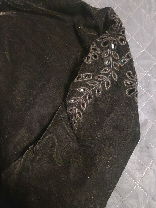 Плюшено яке на Zara