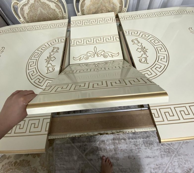 Продам стол (без стульев), в хорошем состоянии.