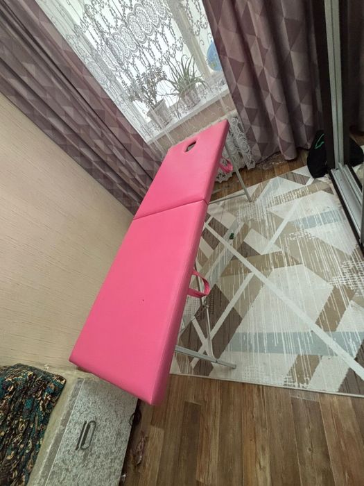 Продам массажную кушетку