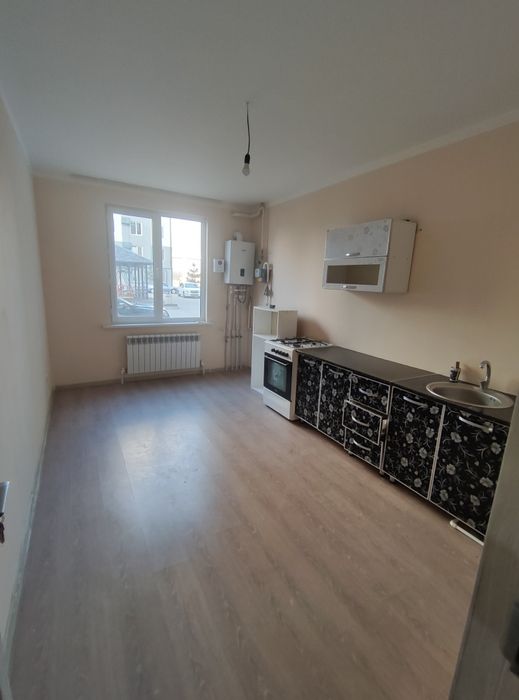 Сергили чоштепа метрони 1 бекати 3хона 1 етаж 65минг