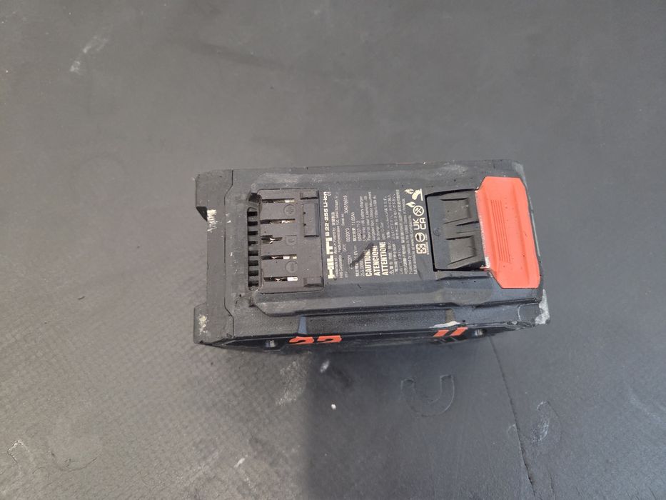 Acumulator,  baterie Hilti NURON 12 amperi