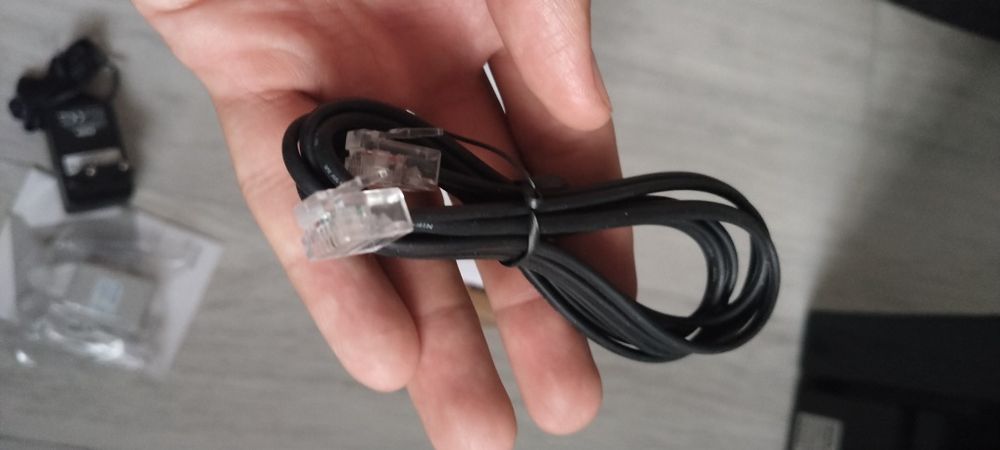 Продам новый маршрутизатор DSL-2500U
