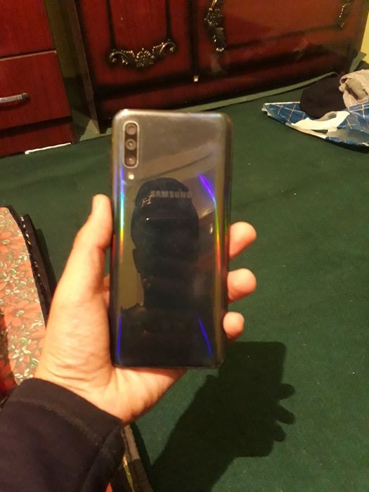 Samsung A50 holati yaxshi