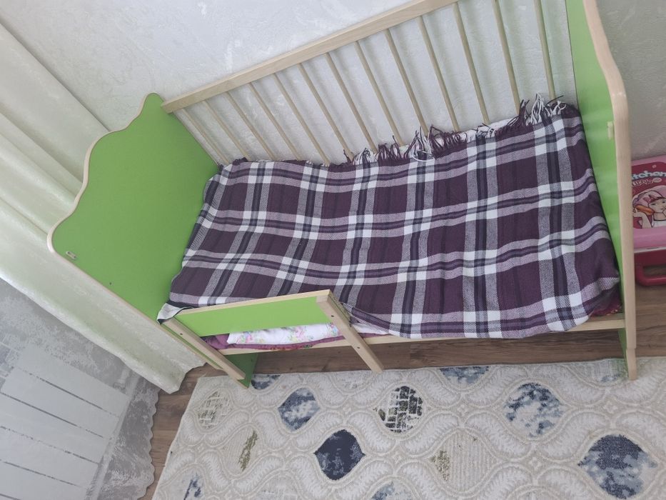 Детский  кровать