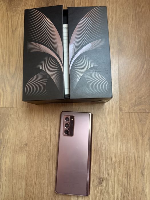 Samsung z fold 2