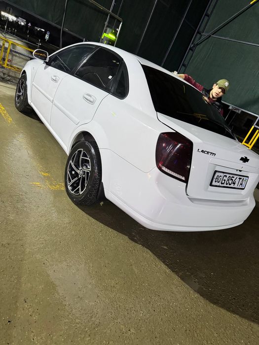 Ласетти 1,6 автомат