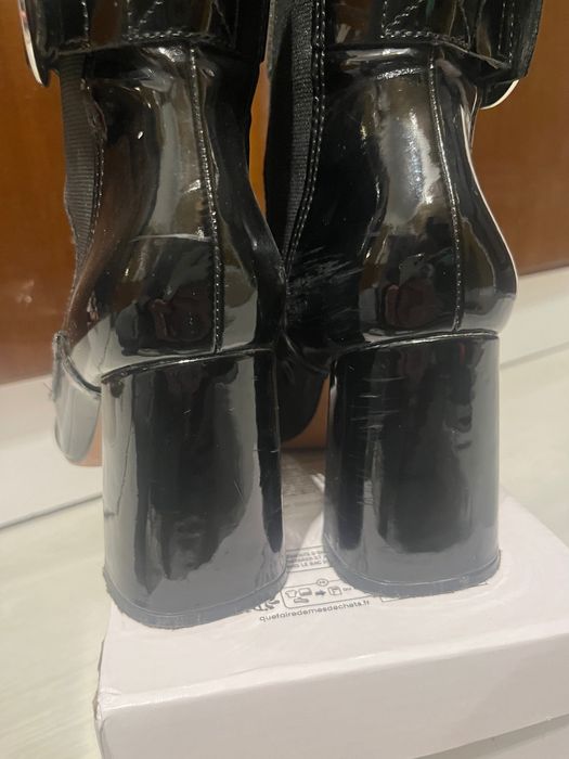 Боти Hm, 37 номер, лачени