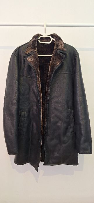 Кожаные куртки, 46 размер