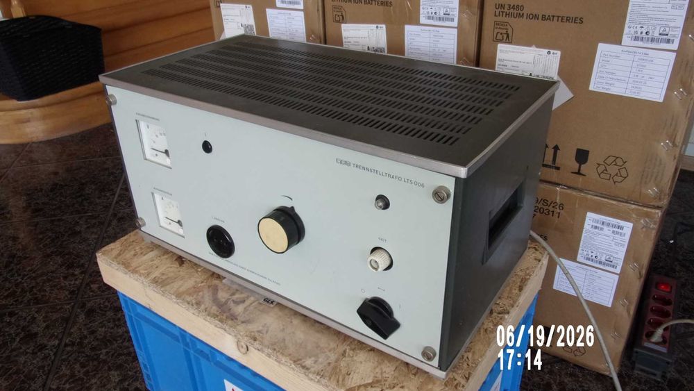 Professional Electric Workshop Equipment - Isolated Regulated Transformer 2000W