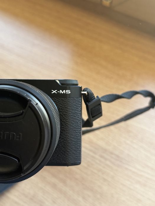 FUJIFILM Xm5 ( в идеальном состоянии)