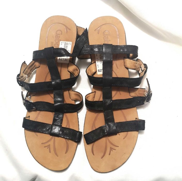 Vand sandale de piele neagra, Gabor, marimea 42, noi