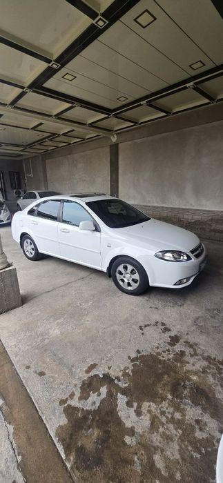 Продаётся автомобиль