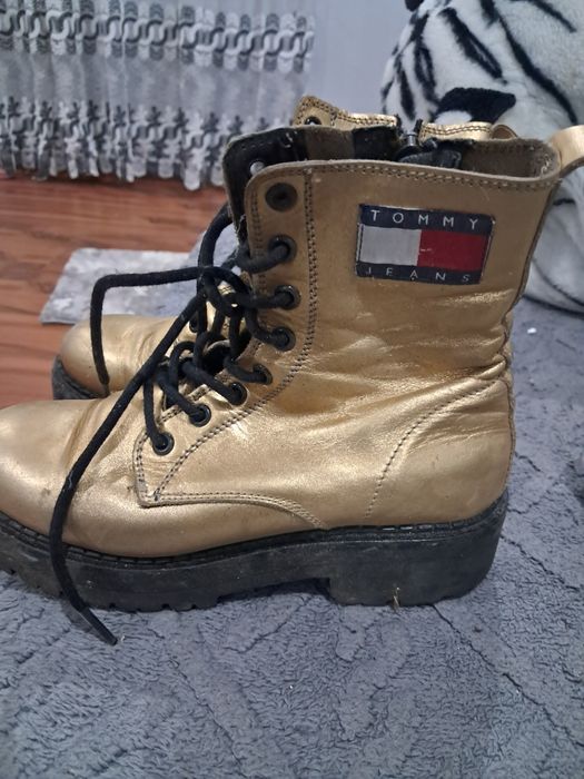 Ghete tommy original 37 cm