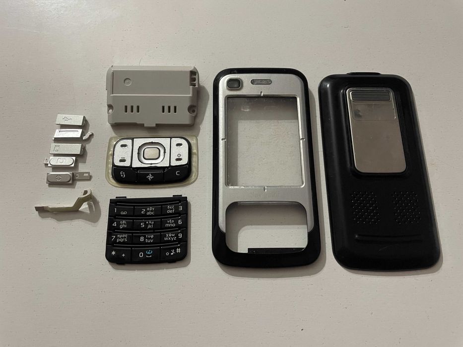 Nokia 6110 Navigator панел