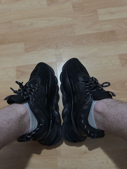 Versace Chain Reaction