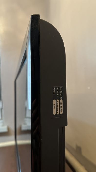 Телевизор Samsung LA32D400E1