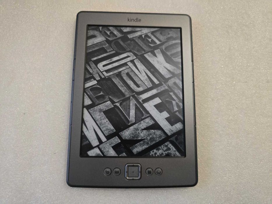 Ebook Reader Amazon Kindle 4 (Model D01100), Ecran E-Ink 6 inch, Wi-Fi, 2GB, Graphite
