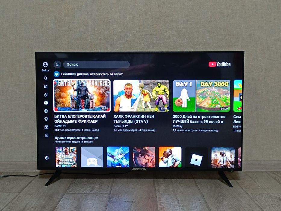 Телевизор смарт, 110 см