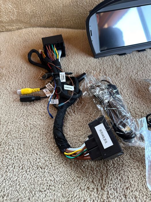 Мултимедия навигация BMW E60 E61 E90 E91 E92 E92 android carplay