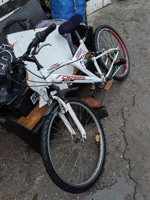 Vand bicicleta roti pe 26