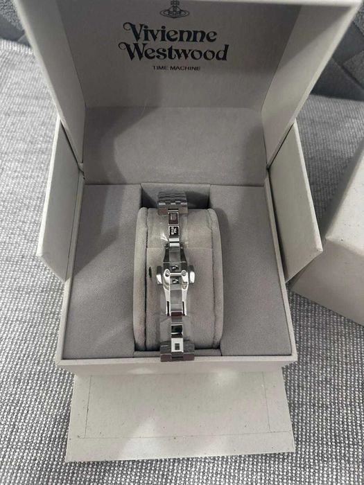 Ceas Vivienne Westwood Charterhouse 33mm cadran verde
