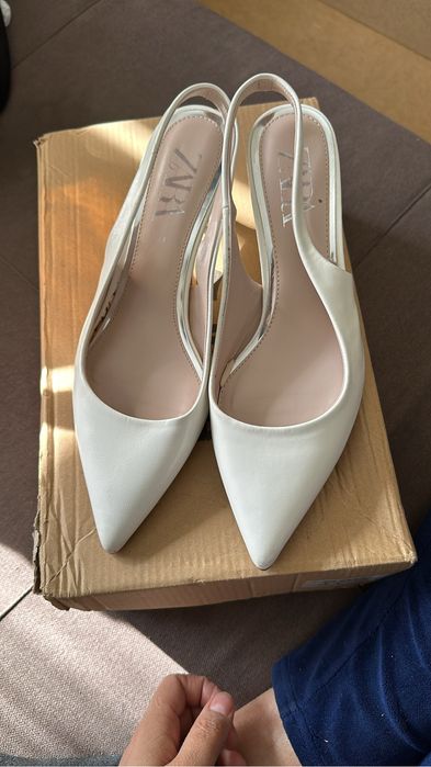 Продаю сапоги  туфли