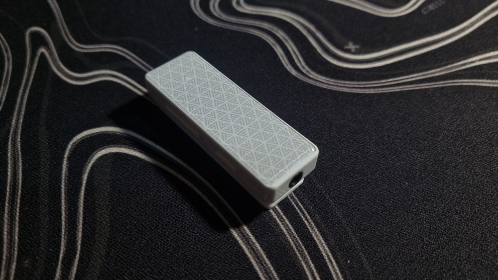 Продаю цап FIIO BTR11