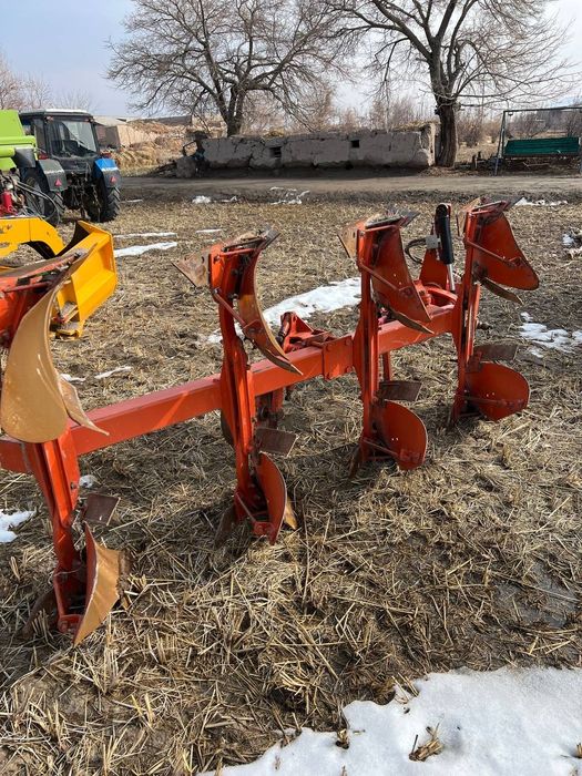 Aylanma plug sotiladi