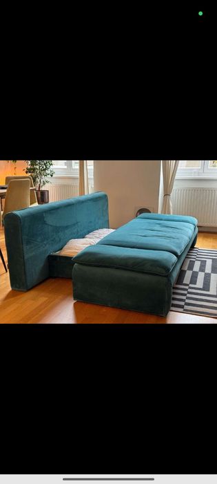 Canapea extensibila de catifea