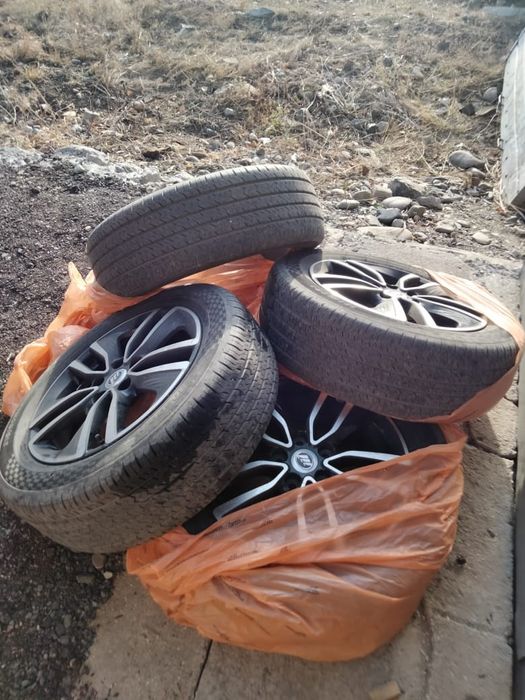 Шины с титановыми дисками