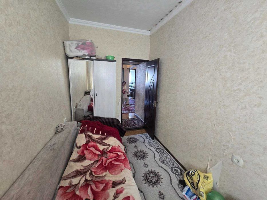 3-х комнатная на Себзаре, ор-р Тарнов Кафе, с ремонтом