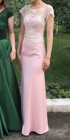 Нежное вечернее платье