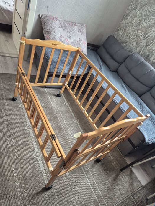 Манеж деревяный детский