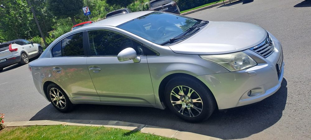 TOYOTA Avensis 2010 — imagine 4