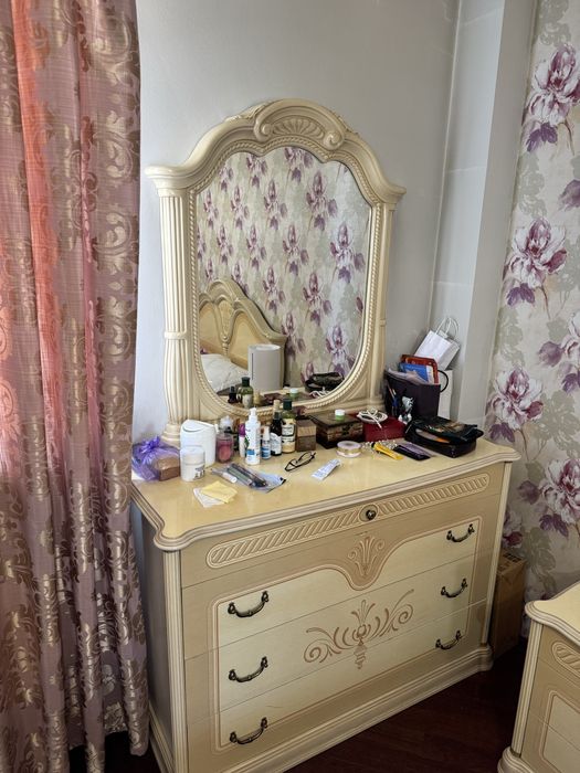 Спальная гарнитура