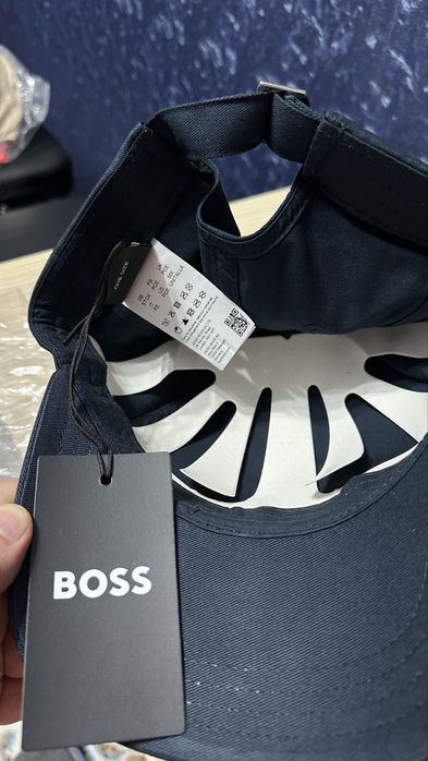 Кепка BOSS bold centre logo twill.