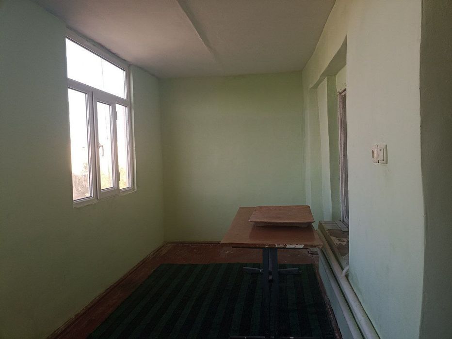 Темир йул вокзали ёнида 3 хонали квартира ижарага берилади