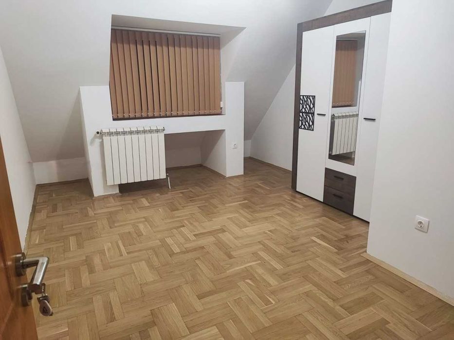 Дава се под наем Четиристаен апартамент в София, Белите брези - 140 кв.м за 1500 € - Снимка #4