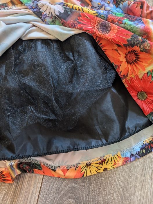 Три рокли размер 122-128