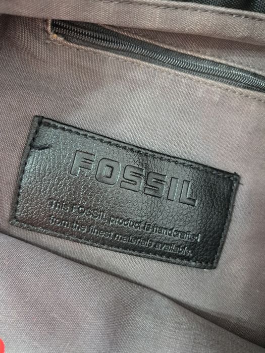 Geanta  barbateasca Fossil