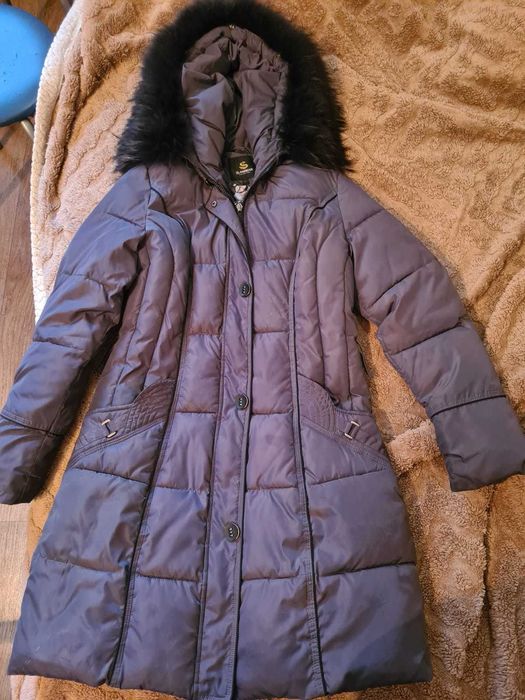 Продам пуховик почти новый