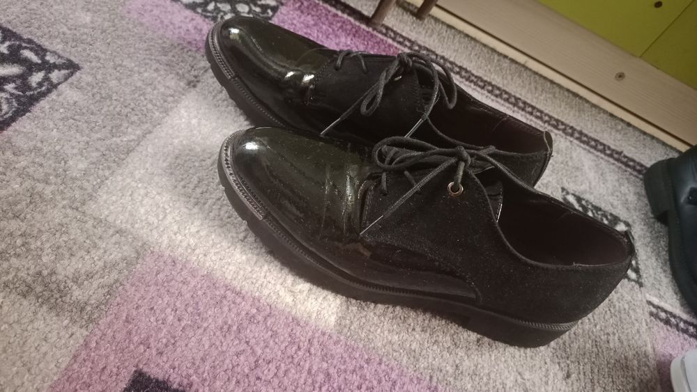 Детская обувь на девочку