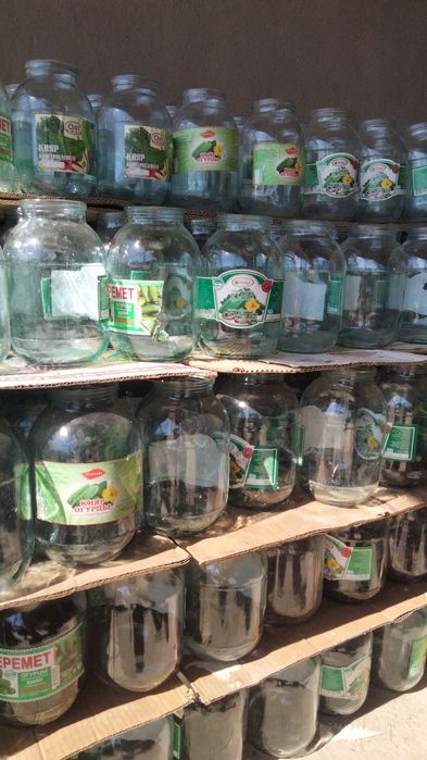 Банка 2 литравой