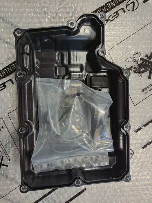 Крышка АКПП Camry 70