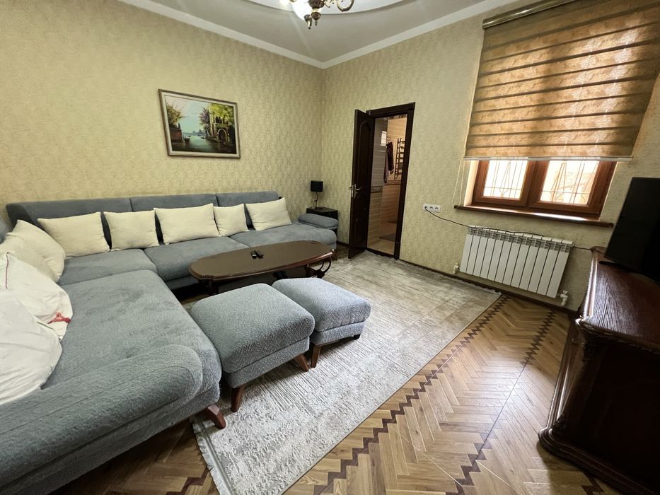 Дом 11соток сельхоз институт,цена 500000 у,е