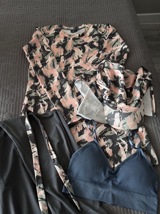 Продам купальник